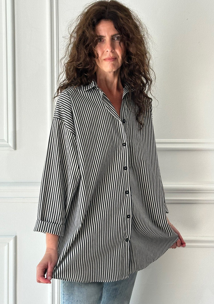 BERGFABEL - Long Overshirt in Black Stripe