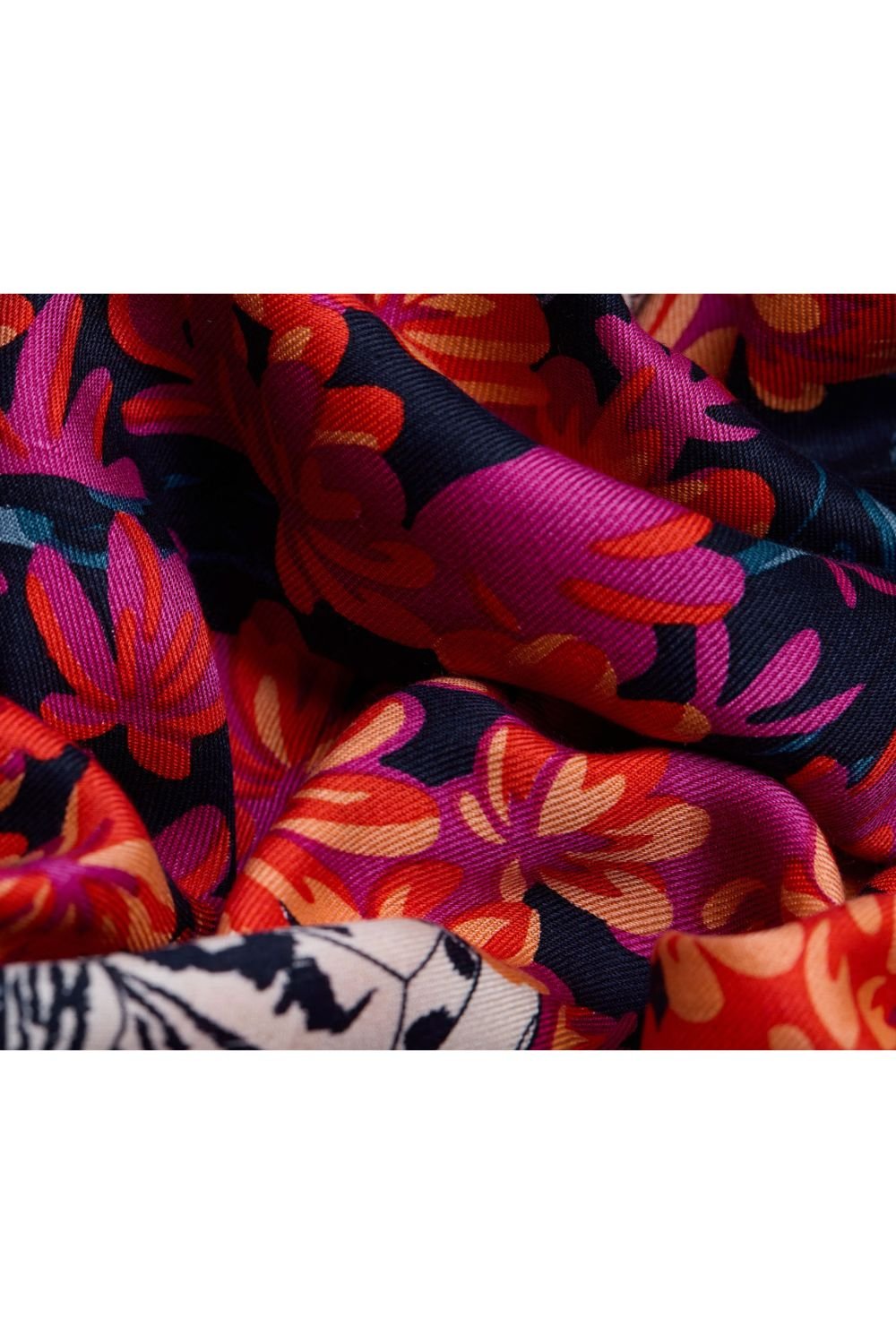 INOUI EDITIONS - BESTIARE 130 SQUARE SCARF in FUCHSIA