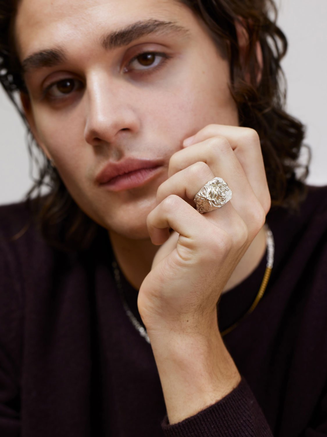 Wouters & Hendrix - Statement Signet Ring with Waffle and Rose Texture in Silver
