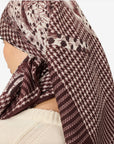 INOUI EDITIONS - Square Scarf 100 Jorgen in Burgundy