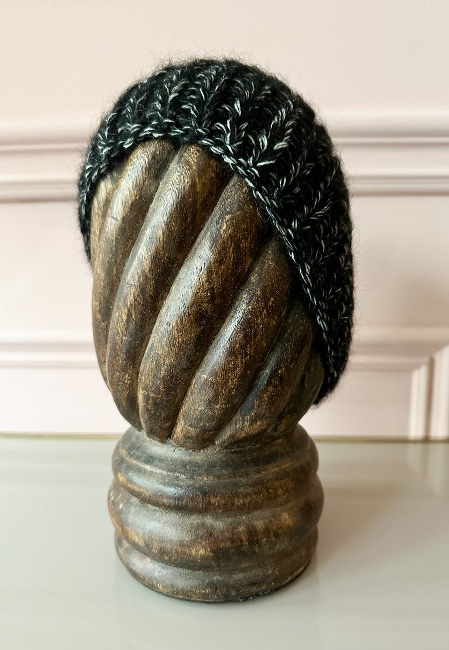 KARAKORAM - Knitted Slant Beanie in Black Mix