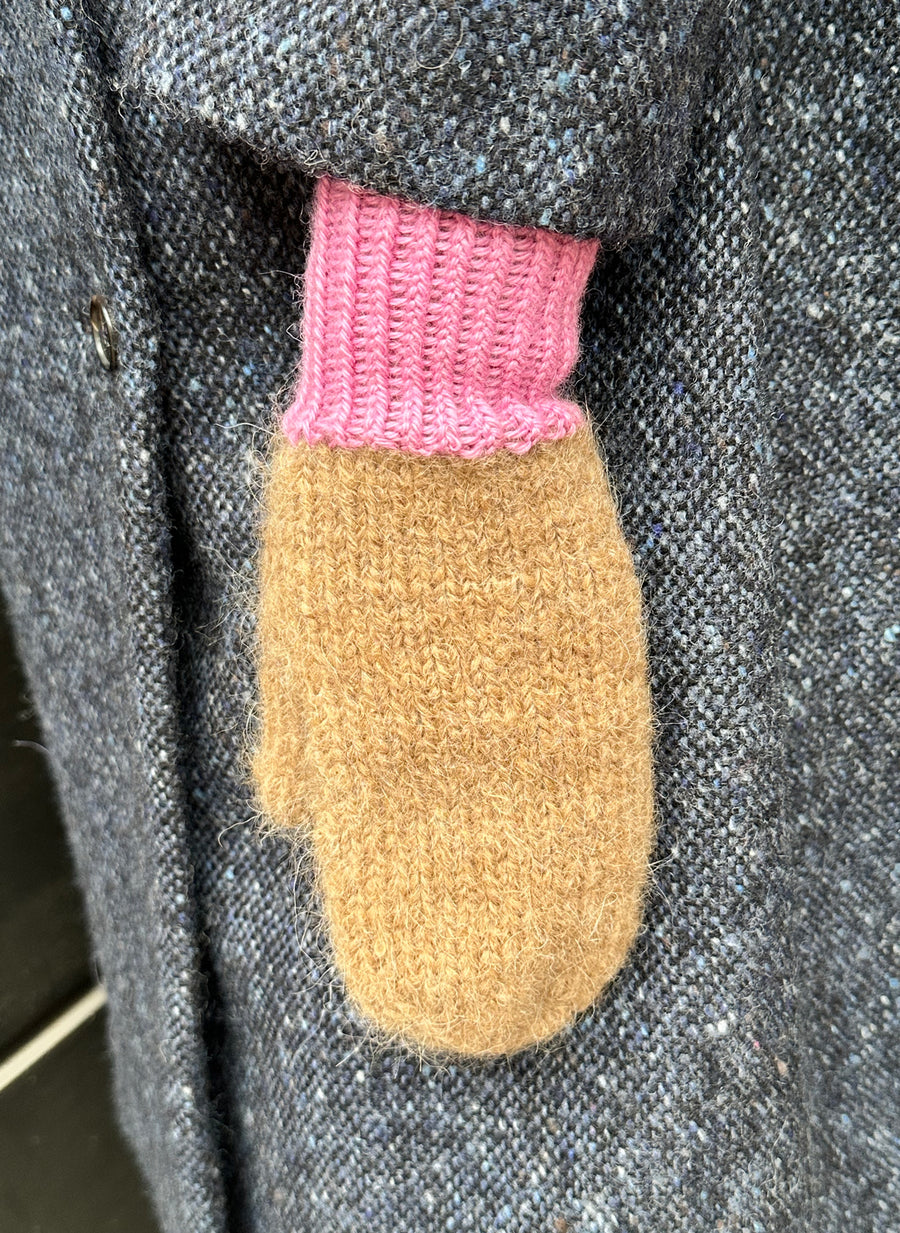 KARAKORAM - Hand Knitted Mittens in Camel/Pink