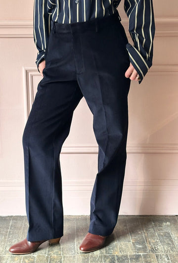 LES PRAIRIES DE PARIS - Fine Corduroy Trousers in Navy