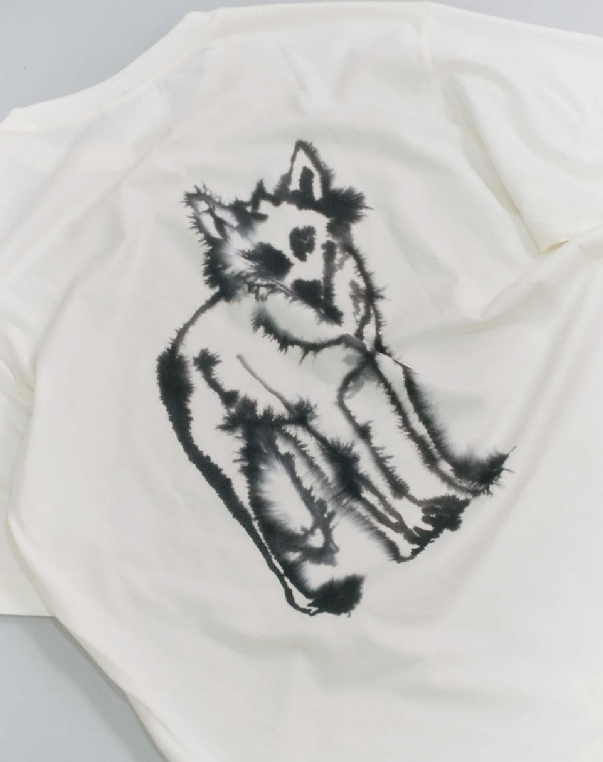 W.I.L.D. A.N.I.M.A.L.S. - Rabbit,Wolf T-shirt in Cream
