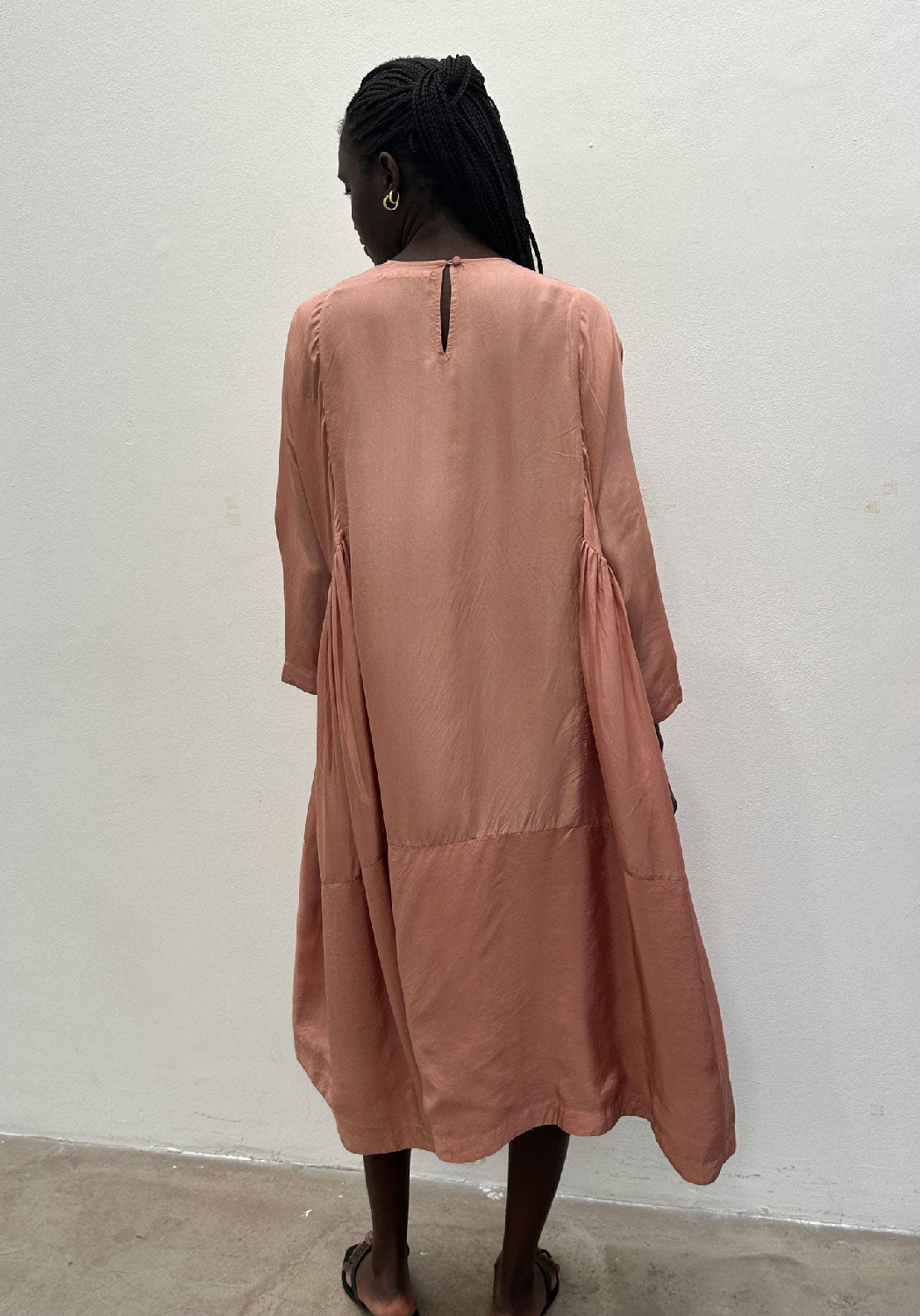 AODRESS - Sequin Cell Dress in Kokemomo Size M