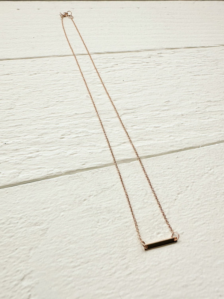 JANE HOLLINGER - Tiny bar necklace in 14k Rose Gold